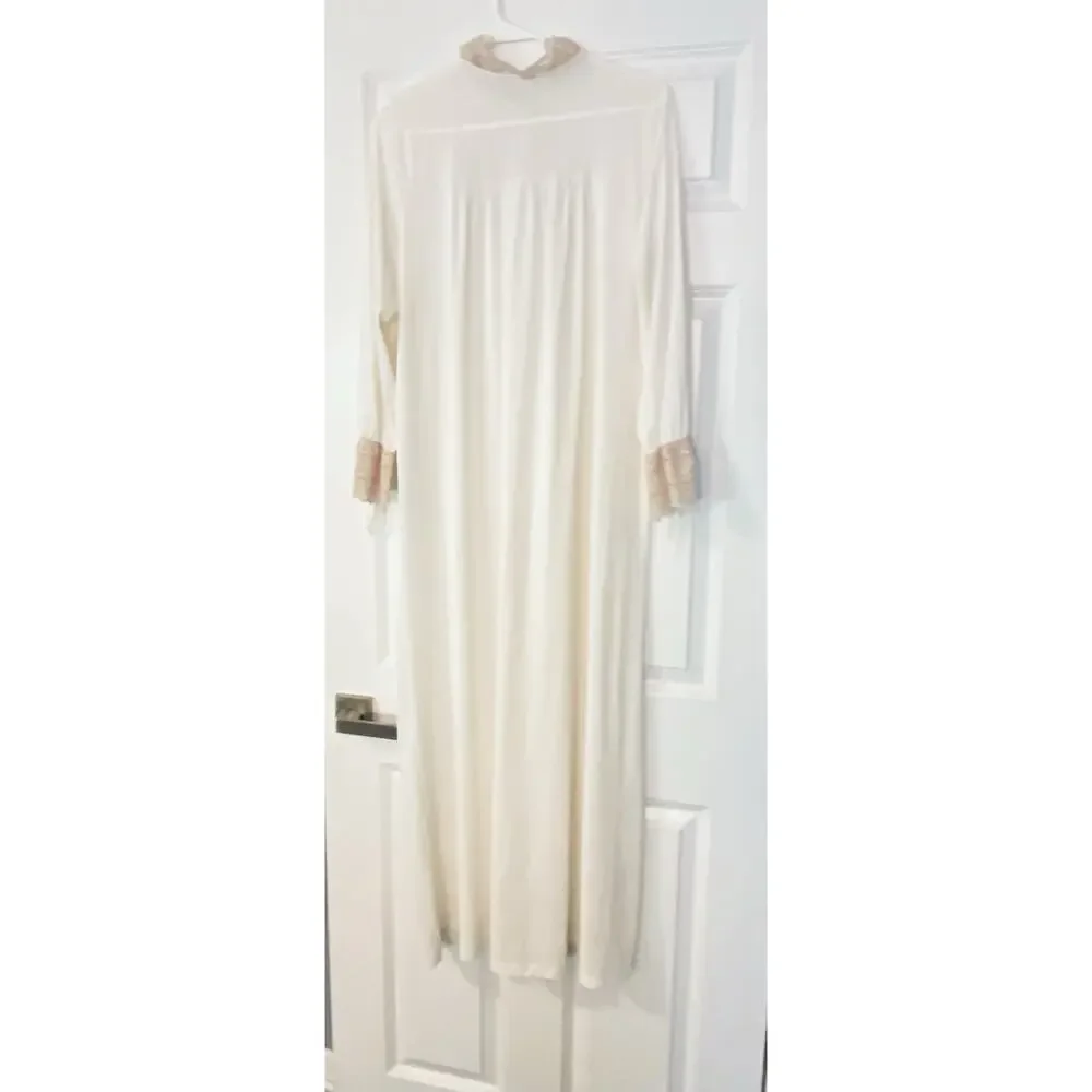 Vtg 70s Sears Ivory/Cream Lace Dressing Gown Long Peignoir Sz M -36 Made In USA